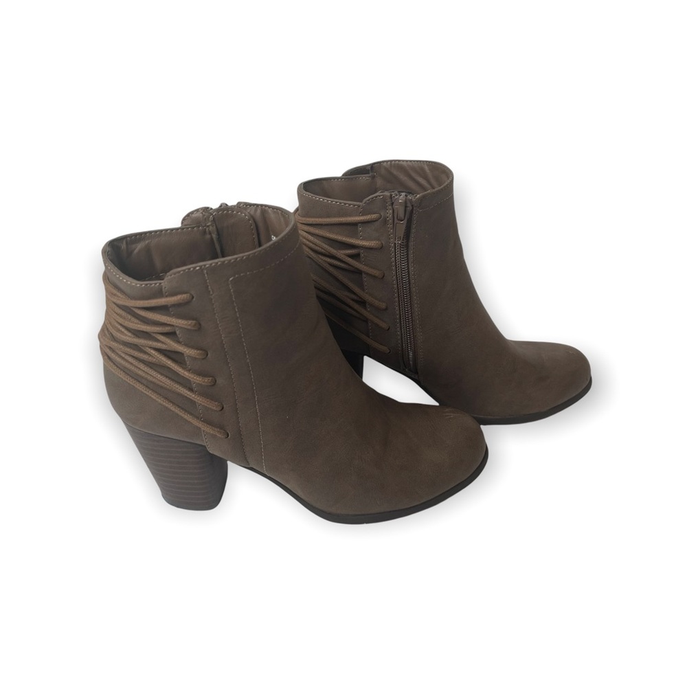 Madden Girl Tan Booties Boots Size 7.5 - Picture 2 of 10